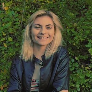 Meet your Posher, Abigail